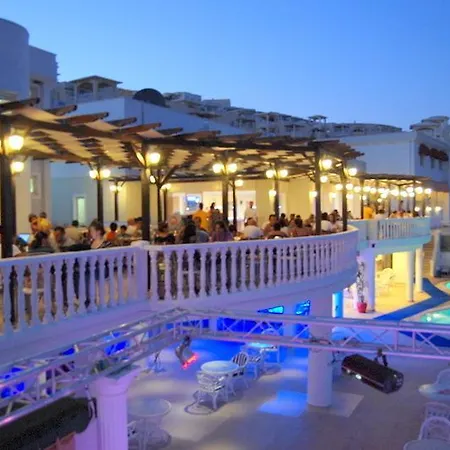 بيت للعطل Flamingo Country Club Serenity